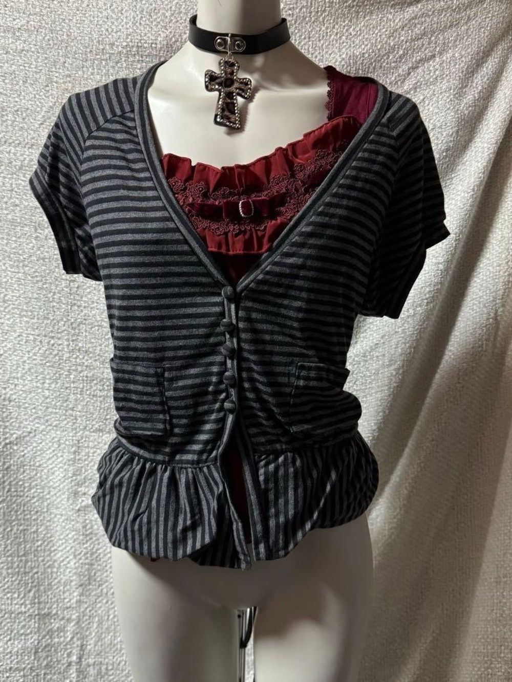 moving sale 💕 - j-fashion black and grey striped tie front top size m